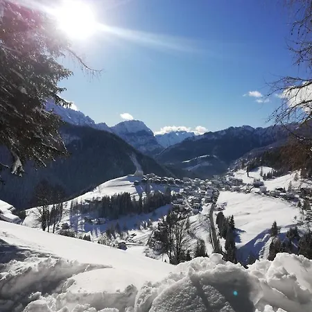 Apartmán Cesa De Conesel Colle Santa Lucia