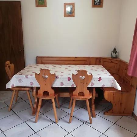 Cesa De Conesel Apartment